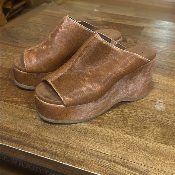 Kelsi Dagger Brooklyn Rowan Platform Sandal size 7 - Picture 3 of 10